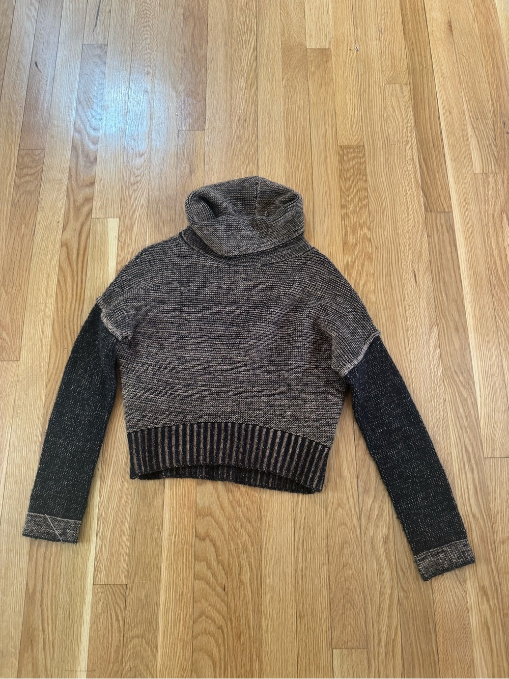 Zara Two-Tone Turtleneck Cropped Sweater - Brown & Black